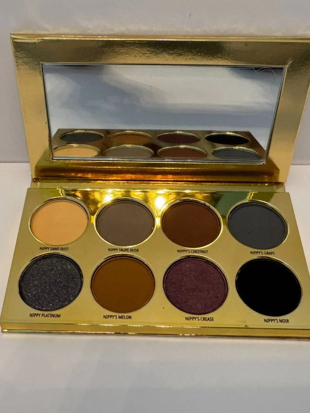 MAC Whitney Houston Nippy Eye-Conic Eyeshadow Palette Limited Edition Gold New